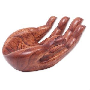 Praise and gratitude hand sculpture